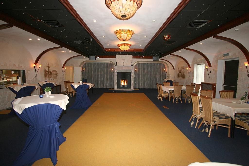 Oke Hotel De Leygraaf Heeswijk Dinther Uden Εξωτερικό φωτογραφία